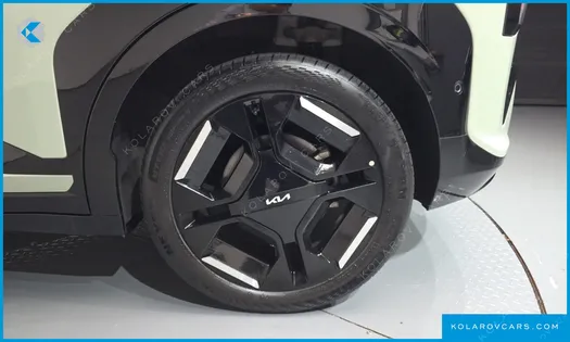 KIA EV3 LONG RANGE 2WD