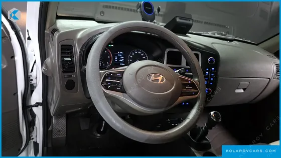 HYUNDAI PORTER II SUPER CABIN LPG