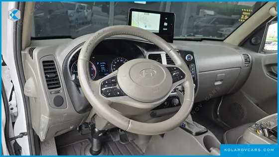 HYUNDAI PORTER II SUPER CABIN LPG