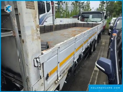 HYUNDAI MEGA TRUCK GOLD