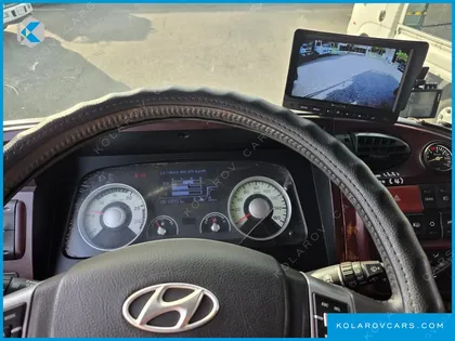 HYUNDAI MEGA TRUCK GOLD
