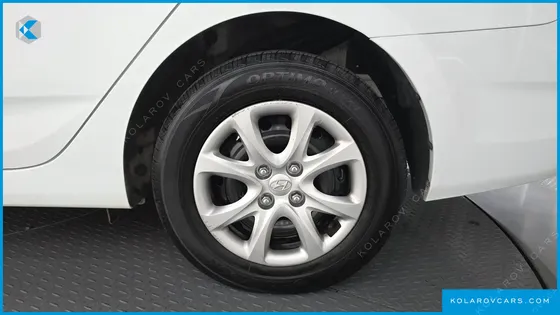 HYUNDAI ACCENT DIESEL 1.6 VGT SMART