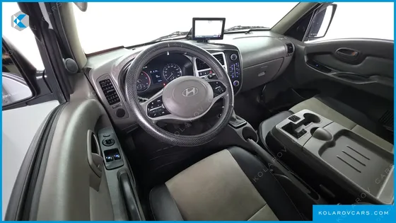 HYUNDAI PORTER II SUPER CABIN LPG