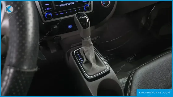 HYUNDAI PORTER II SUPER CABIN LPG