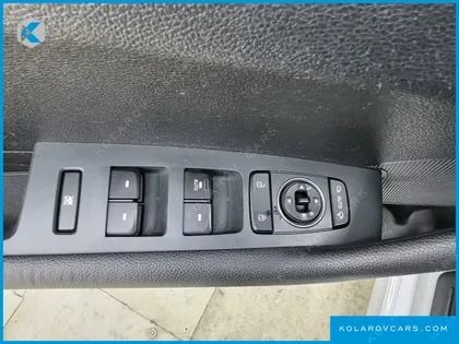 HYUNDAI SONATA LPI STYLE