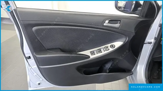 HYUNDAI ACCENT 1.4 VVT SMART