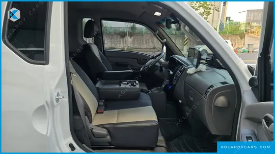 HYUNDAI PORTER II SUPER CABIN LPG