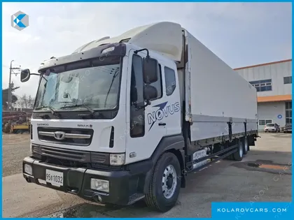TATA DAEWOO NOBUS MID-SIZE TRUCK ROYAL
