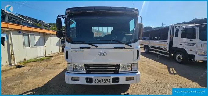 HYUNDAI MEGA TRUCK GOLD