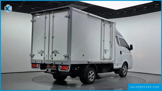 HYUNDAI PORTER II SUPER CABIN LPG