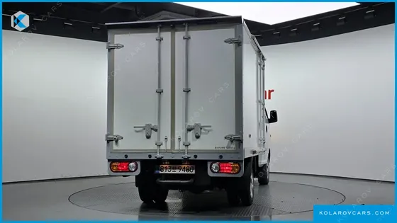 HYUNDAI PORTER II SUPER CABIN LPG