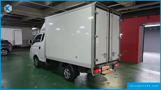 HYUNDAI PORTER II SUPER CABIN LPG