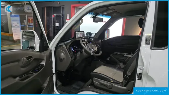 HYUNDAI PORTER II SUPER CABIN LPG