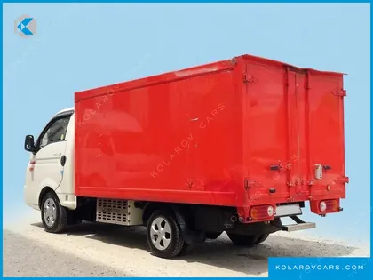HYUNDAI PORTER II STANDARD CAP CRDI