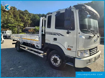 HYUNDAI MEGA TRUCK GOLD