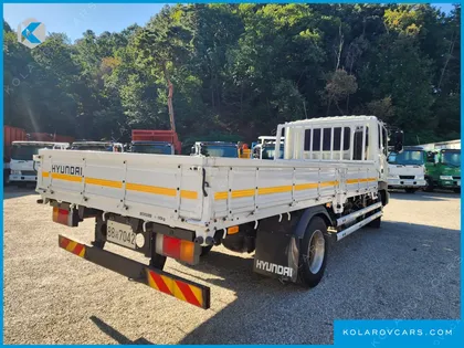 HYUNDAI MEGA TRUCK GOLD