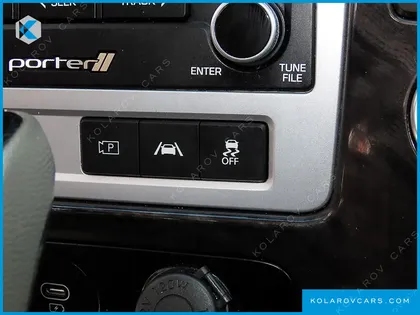 HYUNDAI PORTER II SUPER CABIN LPG