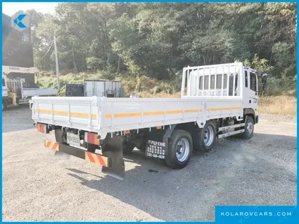 HYUNDAI MEGA TRUCK GOLD