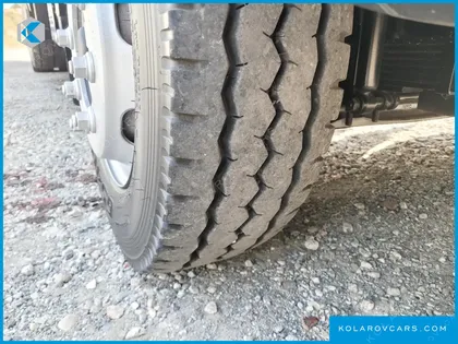 HYUNDAI MEGA TRUCK GOLD