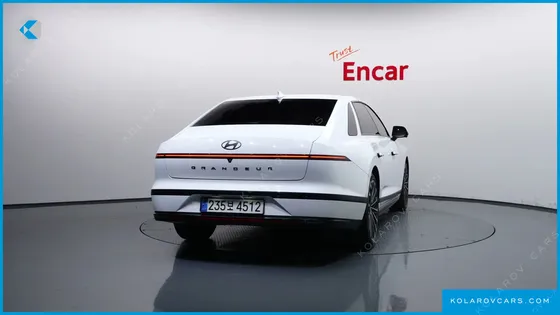 HYUNDAI GRANDEUR 2,5 GASOLINE 2WD