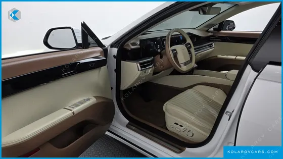HYUNDAI GRANDEUR 2,5 GASOLINE 2WD