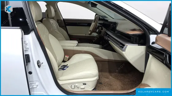 HYUNDAI GRANDEUR 2,5 GASOLINE 2WD