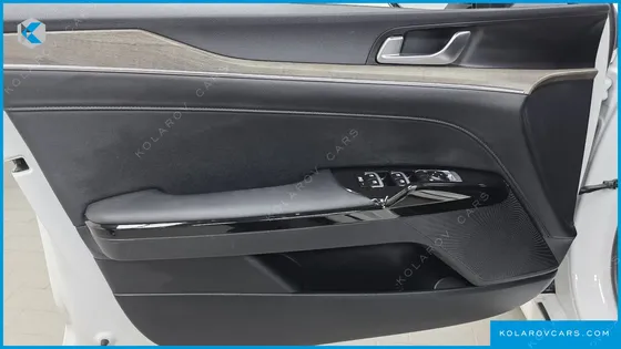 KIA K5 NOBLESSE