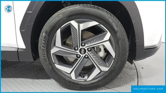 HYUNDAI TUCSON GASOLINE 1.6 TURBO 2WD