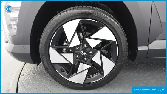 HYUNDAI KONA GASOLINE 1.6 TURBO 2WD