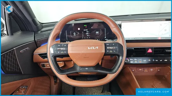 KIA K8 2.5 GASOLINE 2WD