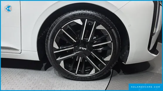 KIA K8 2.5 GASOLINE 2WD
