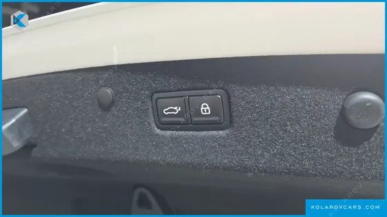KIA K8 2.5 GASOLINE 2WD