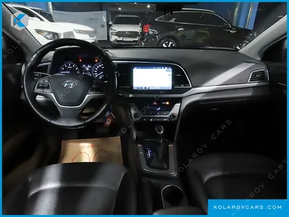 HYUNDAI ELANTRA (AVANTE) 1.6 GDI SMART