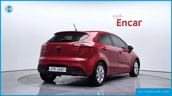 KIA PRIDE 1.4 MPI HATCHBACK