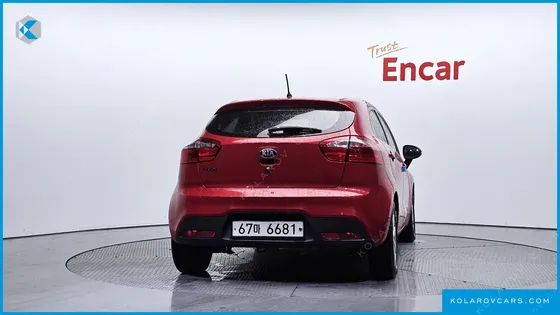 KIA PRIDE 1.4 MPI HATCHBACK