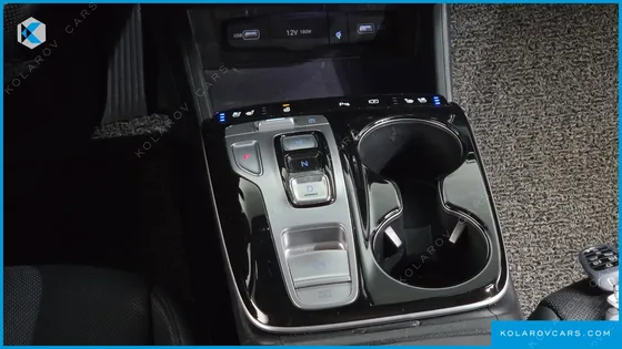 HYUNDAI TUCSON DIESEL 2.0 2WD