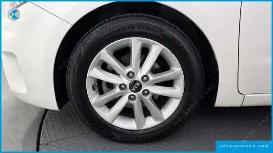 KIA K3 TRENDY