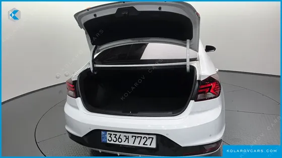 HYUNDAI ELANTRA (AVANTE) 1.6