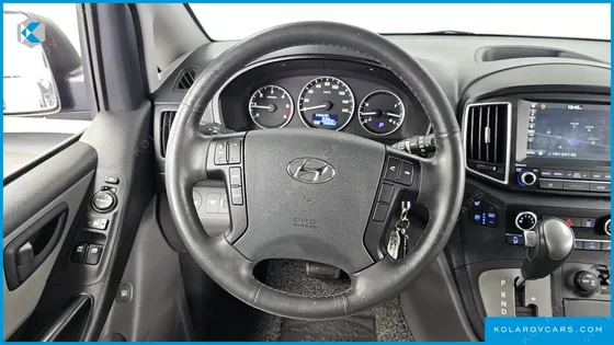 HYUNDAI STAREX 4WD CAMPING CAR