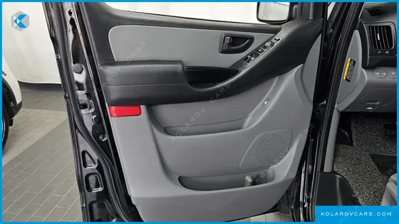 HYUNDAI STAREX 4WD CAMPING CAR