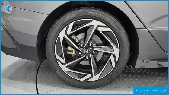 HYUNDAI SONATA INSPIRATION