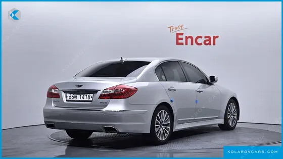 HYUNDAI GENESIS BH330 PREMIUM