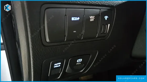HYUNDAI GENESIS BH330 PREMIUM