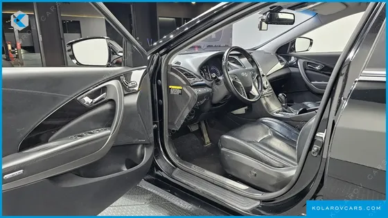 HYUNDAI GRANDEUR HG240 MODERN COLLECTION