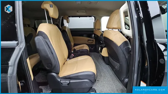 KIA CARNIVAL GASOLINE 9-SEATER NOBLESSE