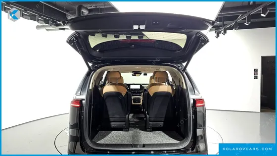 KIA CARNIVAL GASOLINE 9-SEATER NOBLESSE