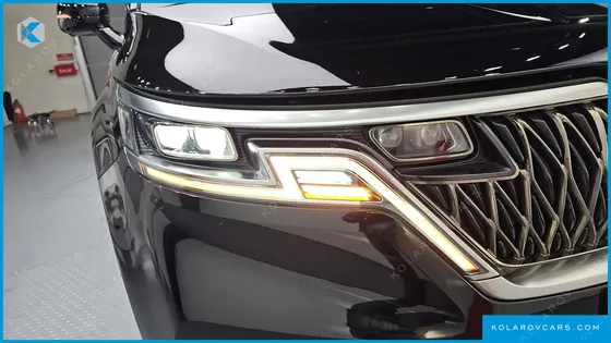 KIA CARNIVAL GASOLINE 9-SEATER NOBLESSE