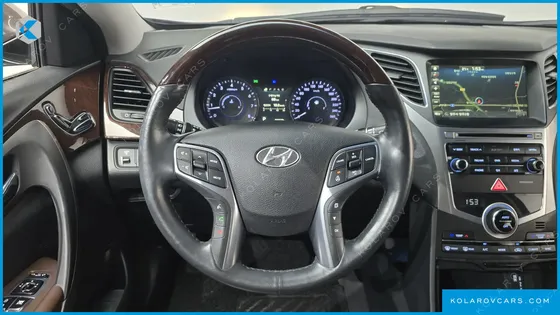 HYUNDAI GRANDEUR HG300 PREMIUM