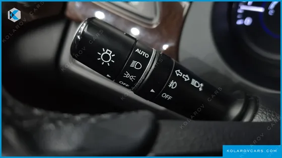 HYUNDAI GRANDEUR HG300 PREMIUM