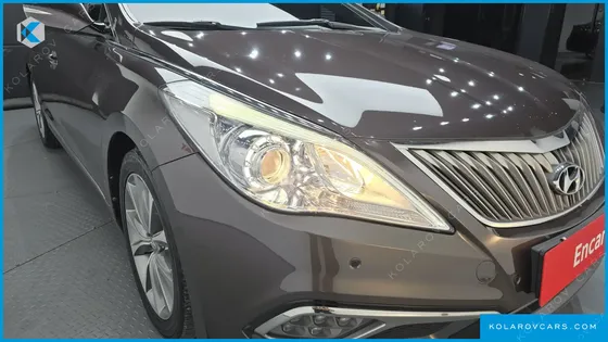 HYUNDAI GRANDEUR HG300 PREMIUM